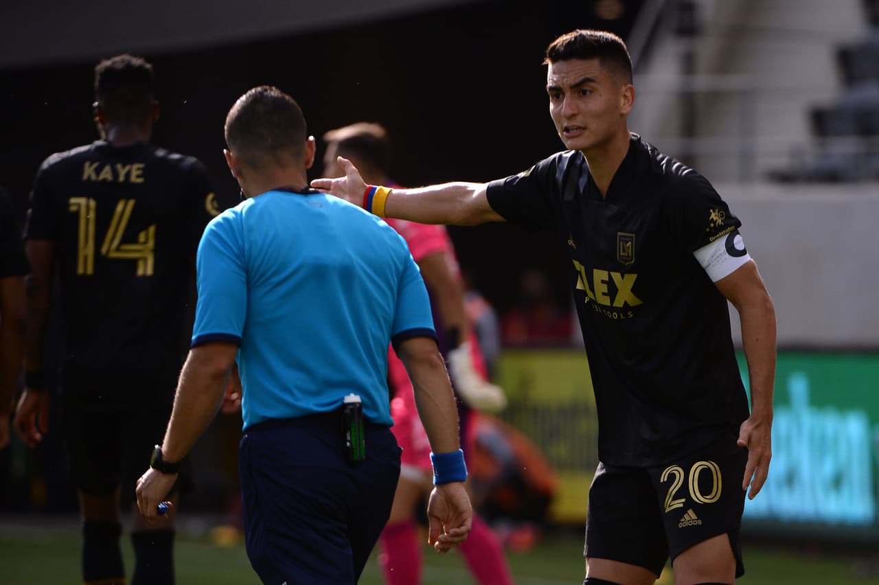 Eduard Atuesta abrió el marcador con un tanto lleno de picardía.