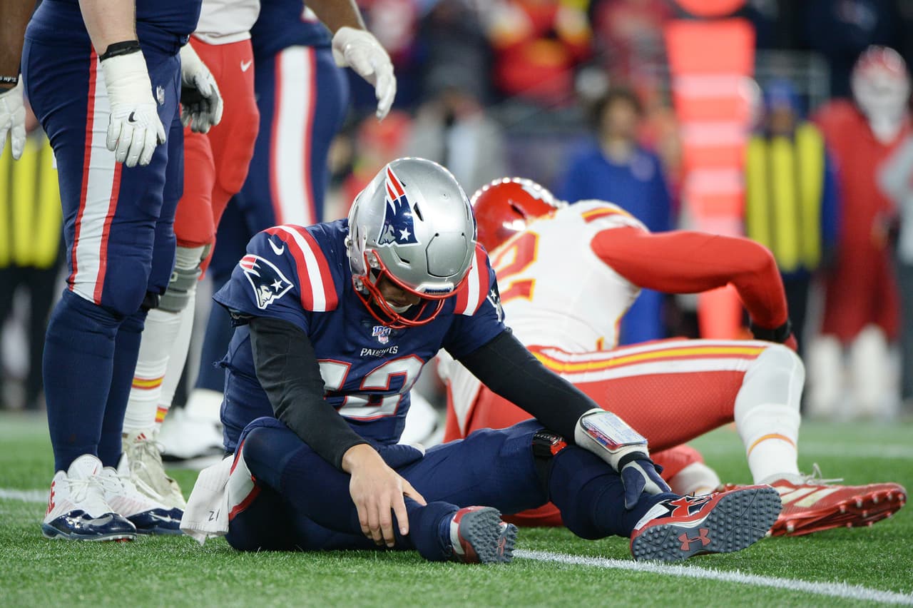 Después de sumar dos derrotas al hilo, los New England Patriots han demostrado que se les está dificultando aterrizar las jugadas y la ofensiva no se muestra estable, lo que está levantando muchas preocupaciones, pues no son los Patriots que estamos acostumbrados a ver. Su récord es de 10-3.