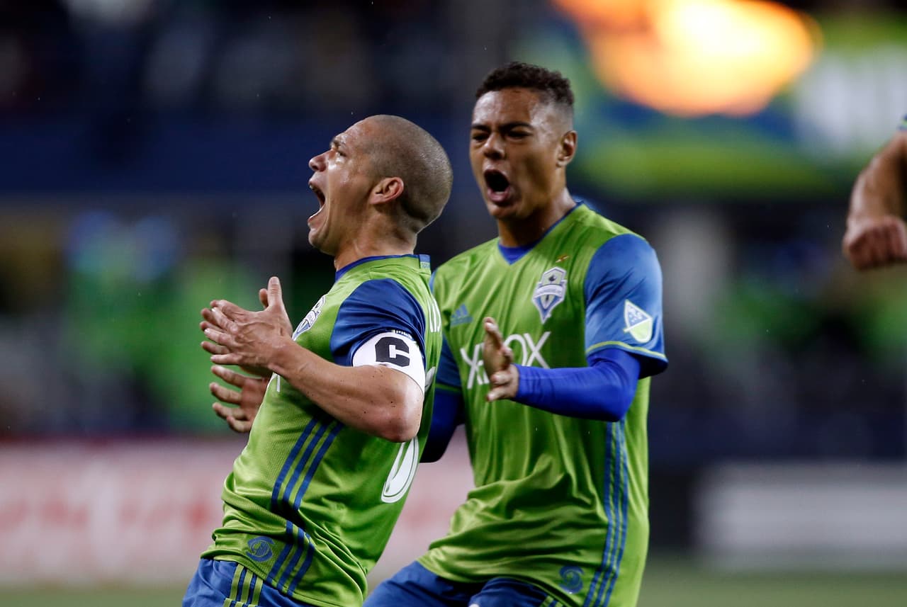 La gran reacción de Seattle Sounders, en primer plano.