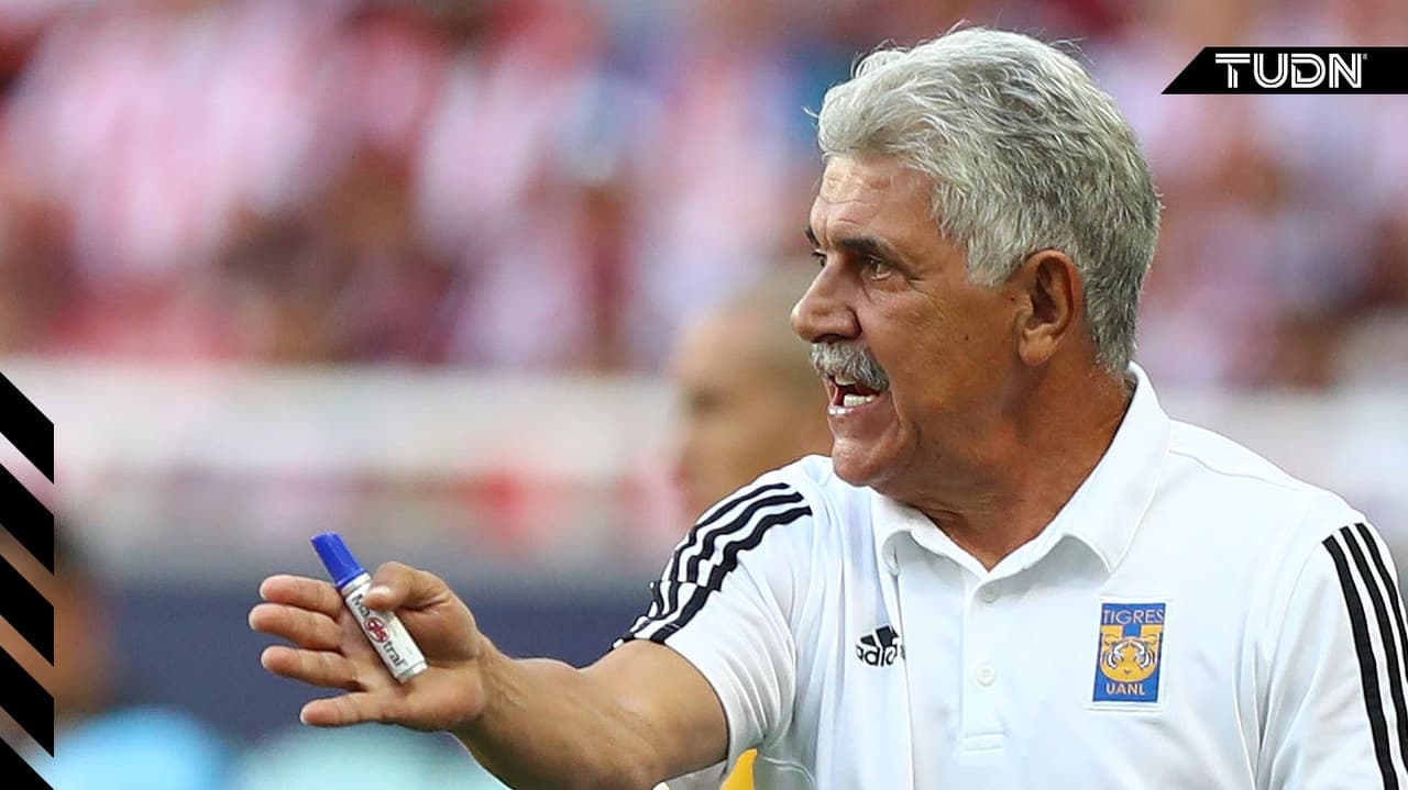 Ricardo Ferretti le responde el guiño a Cristian Calderón

