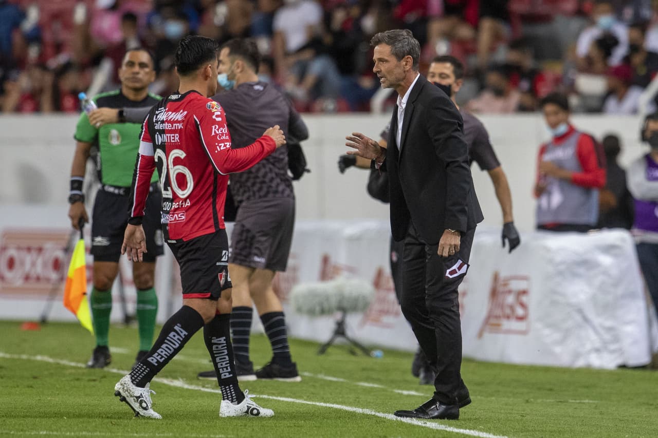 Cocca revela festejo tras pase de Atlas: "Me tomaré un buen vino"