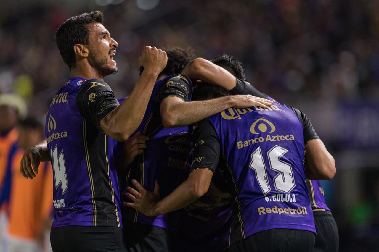 Mazatlán sorprende y golea a Cruz Azul en la Jornada 10