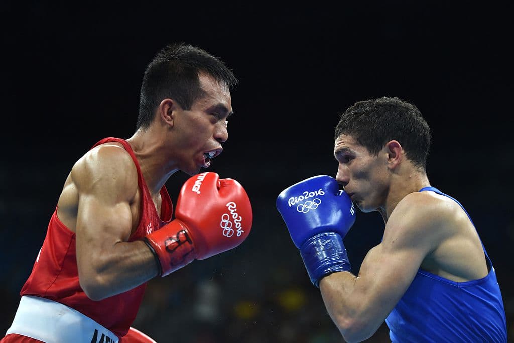 El boxeador mexicano Elías Emigdio se despidió de Río, cayó con el colombiano David Ávila