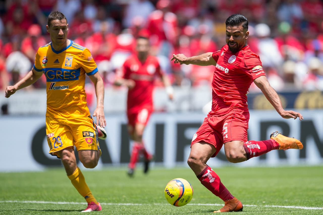 Toluca venció 1 - 0 a Tigres en partido disputado en el Estadio Nemesio Díez