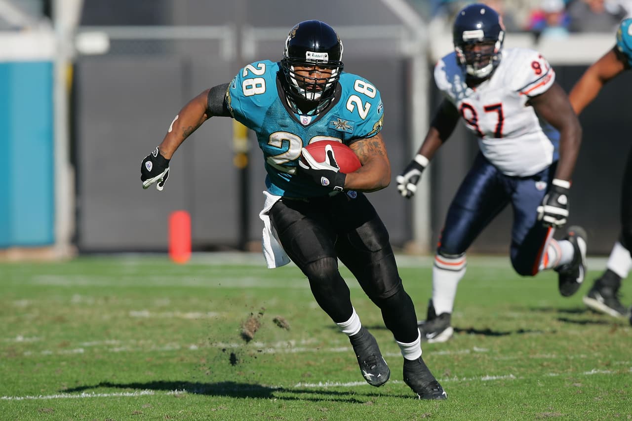 16.- Fred Taylor (1998-2008 Jacksonville Jaguars, 2009-2010 New England Patriots).- 11,695 yardas.