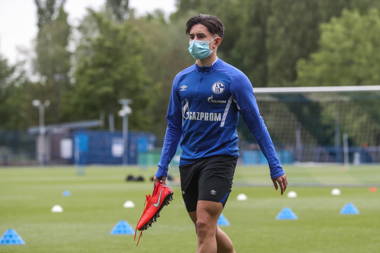 Los equipos ya tienen algunos días entrenando, antes, lo hacían por grupos separados, pero debido a las exigencias, ya entrenan de manera grupal.