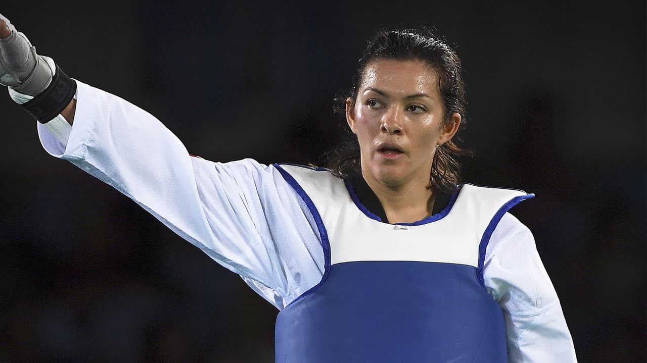 María Espinoza gana primer combate por plaza a preolímpico