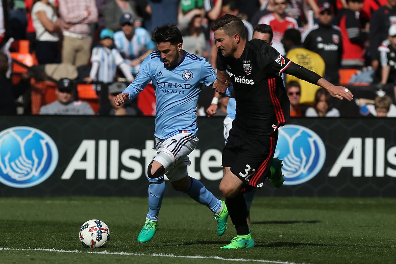 El triunfo de D.C. United frente a New York City FC se basó en el duro trabajo de la línea de volantes y la defensa del cuadro capitalino. Dentro de la última línea Bobby Boswell fue uno de los más destacados. (Crédito: USA Today Images)