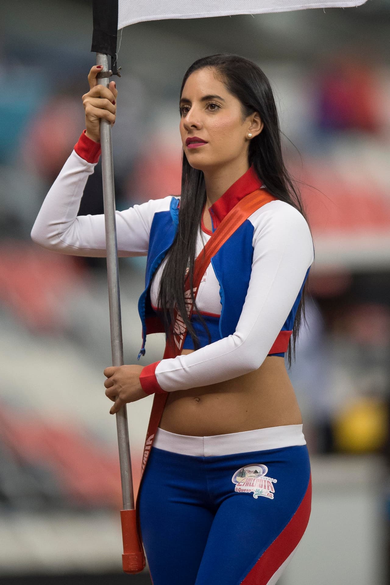 La bellas porristas en la ida de cuartos