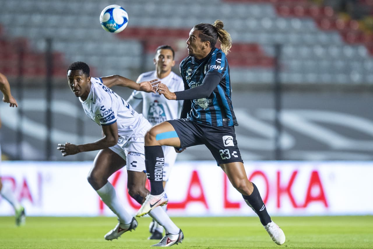 Con goles de Fernando Madrigal, Antonio Valencia y Kevin Ramírez, Querétaro vence en casa 3-1 a los Tuzos y se adueñan de los puntos. Los Gallos llegan a 9 puntos y se quedan con el segundo lugar momentáneo, Pachuca se queda en el fondo de la tabla con dos puntos.