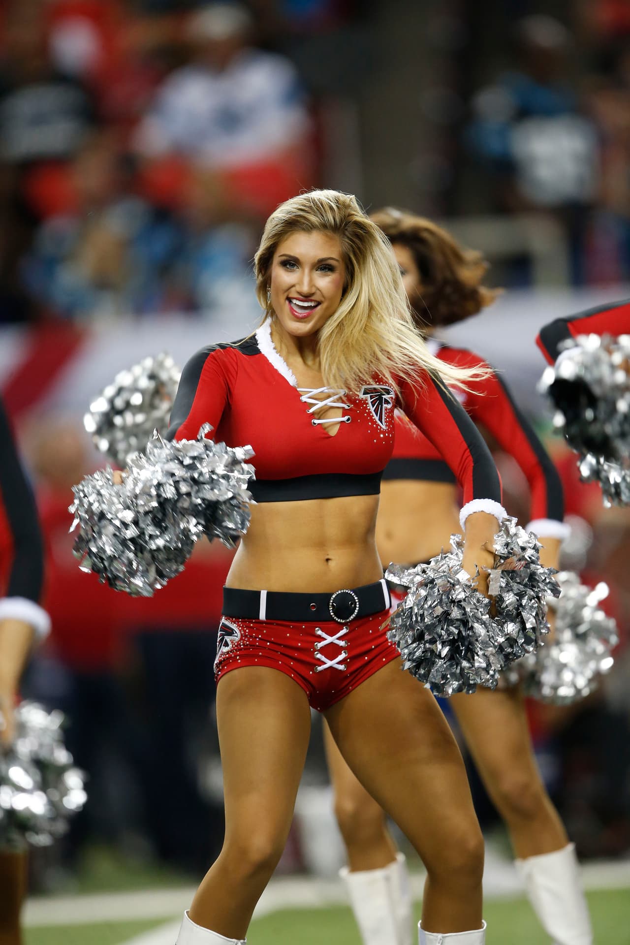 Las cheerleaders de la NFL te muestran todo su candor en la Semana 16, ¡chécalas!