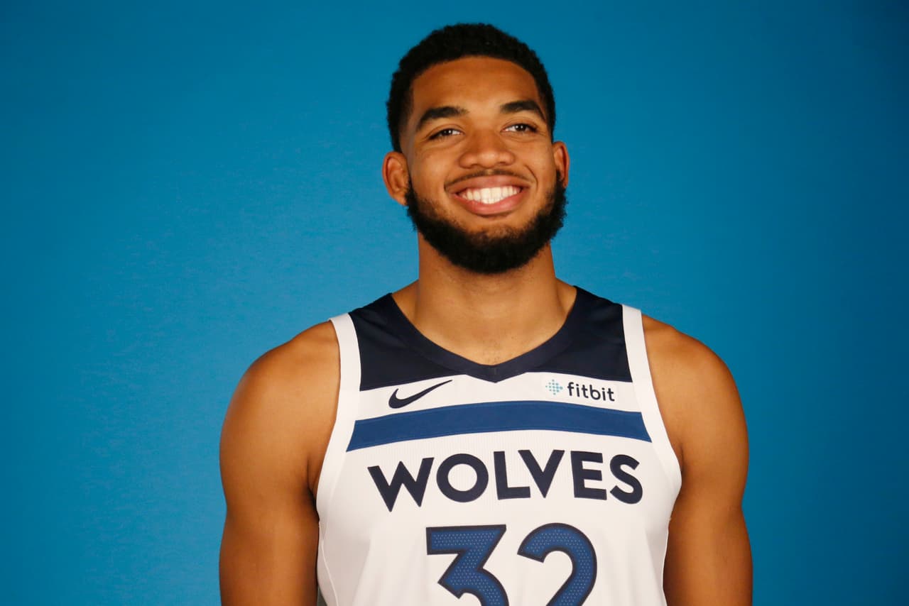 <b>17) Minnesota Timberwolves.</b> Se habló mucho de este equipo en pretemporada pero por el drama de Jimmy Butler, quien por ahora no será canjeado. El gran pero aquí será la química de este equipo.