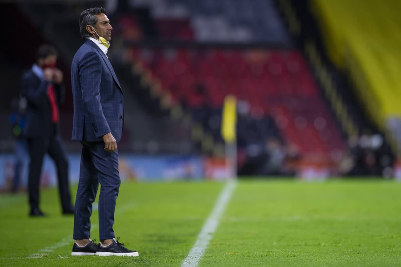 Gilberto Adame tuvo comunicación con Solari