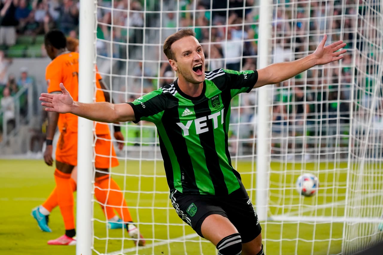 Tomás Pochettino marcó dos tantos para el equipo local.
<br>