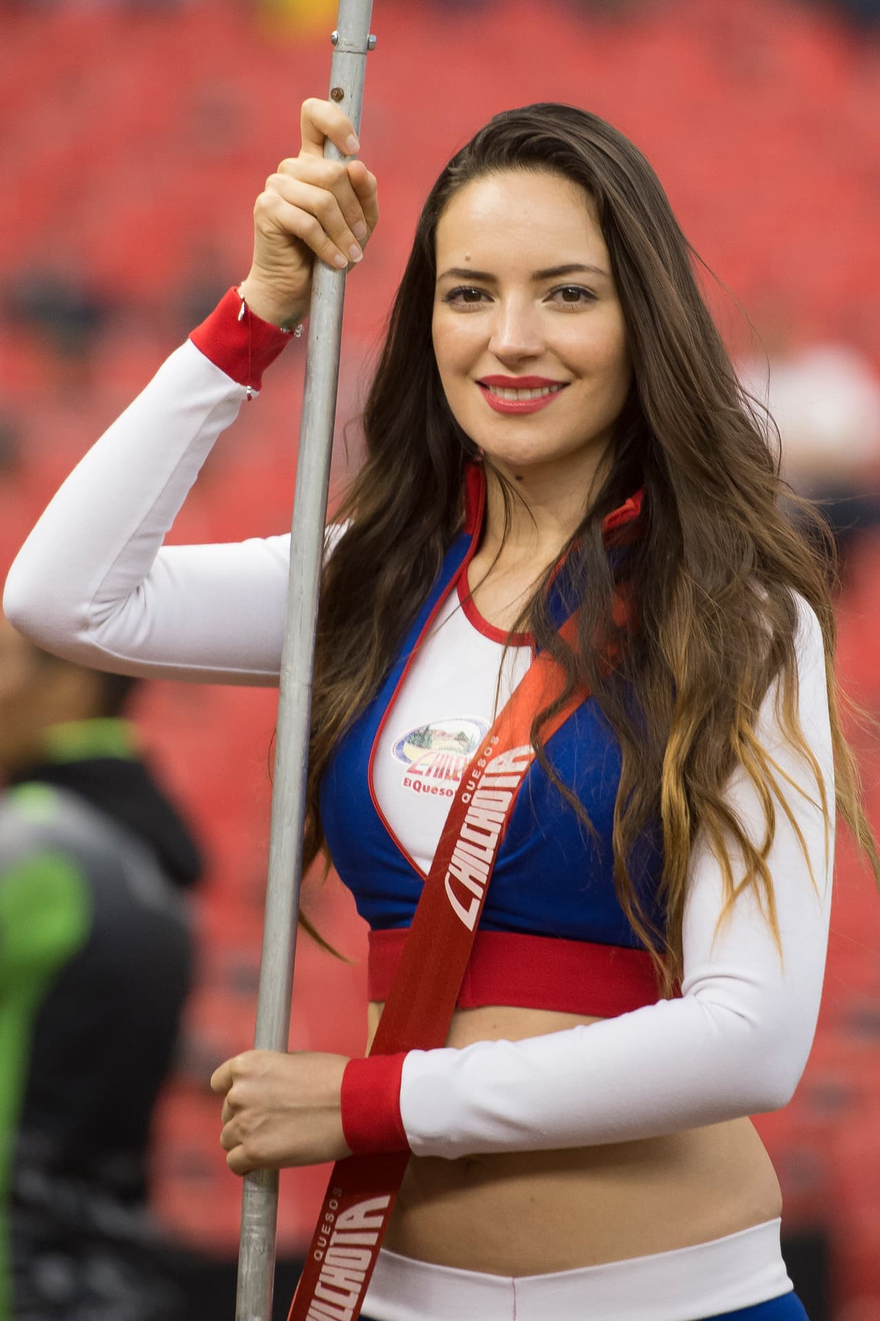 La belleza de las porristas en la fecha 4