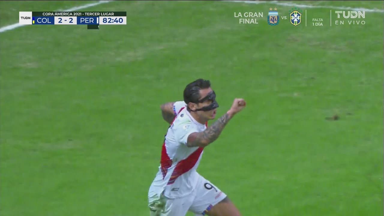 ¡Perú vuelve a respirar! Empata 2-2 con cabezazo de Lapadula al 83'