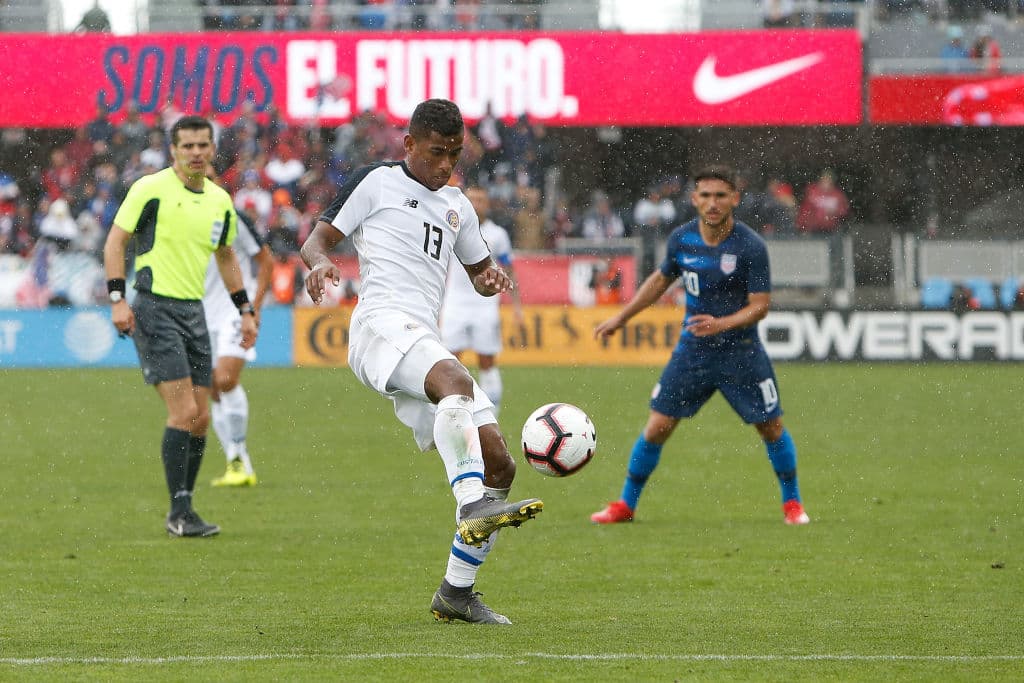 <b>9. Allan Cruz. </b>El mediocampista costarricense de 23 años llega al FC Cincinatti, la nueva franquicia de la MLS. Es una de las grandes esperanzas para el futuro del fútbol Tico.