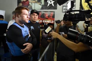 Saúl ‘Canelo’ Álvarez asegura que hay pláticas con Miguel Cotto