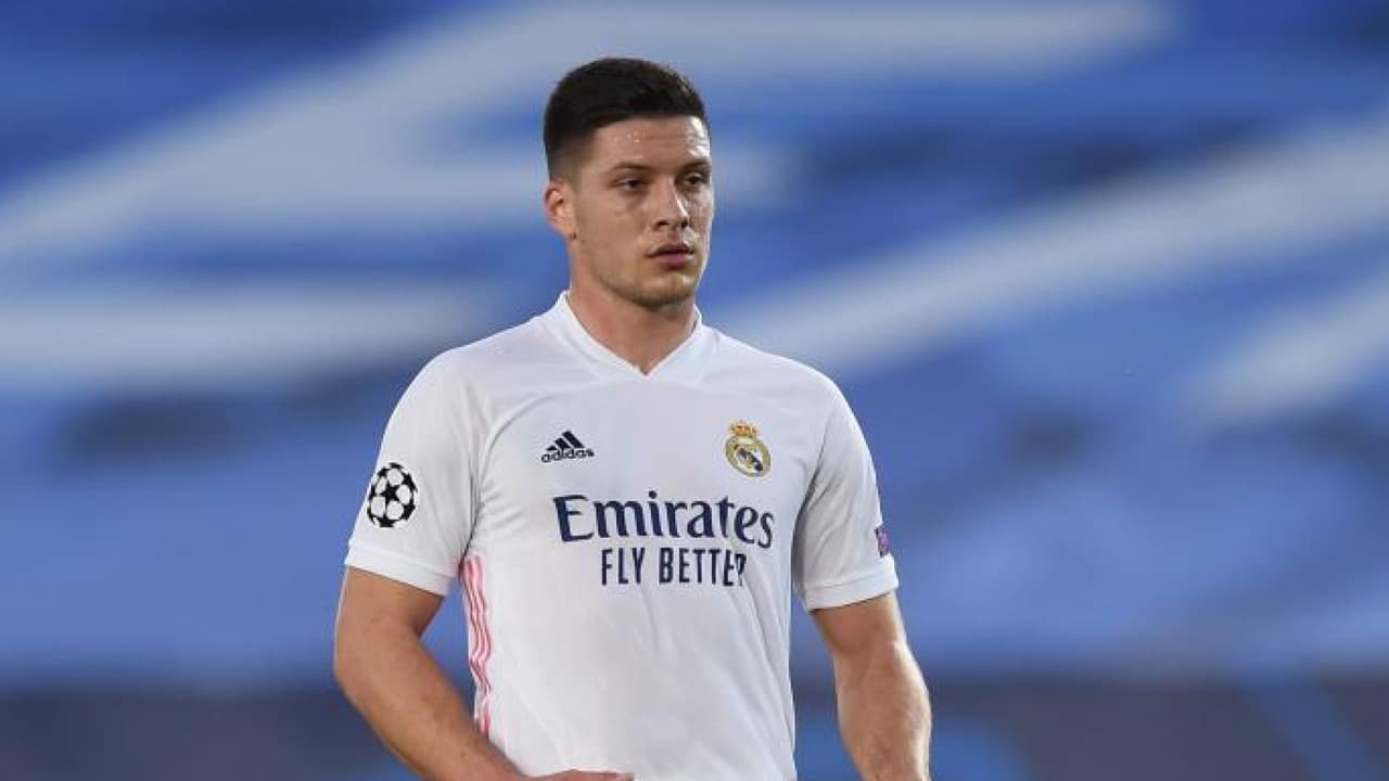 Luka Jovic pagará 30 mil euros para evitar ir a la cárcel en Serbia