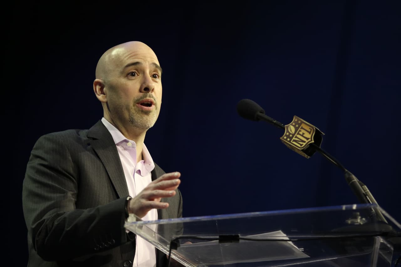 La banda británica, liderada por Chris Martin, hicieron su presentación en conferencia de prensa para dar algunos detalles de su presentación del medio tiempo en el Super Bowl 50. Checa las imágenes.