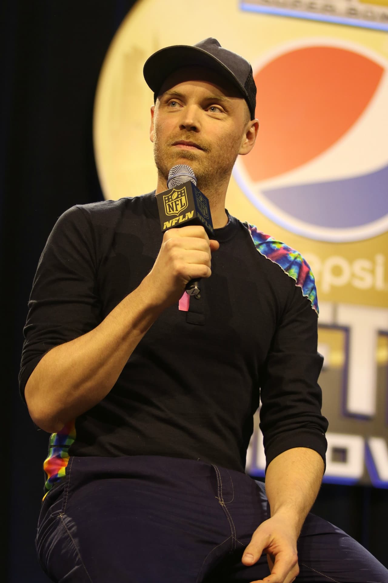 La banda británica, liderada por Chris Martin, hicieron su presentación en conferencia de prensa para dar algunos detalles de su presentación del medio tiempo en el Super Bowl 50. Checa las imágenes.