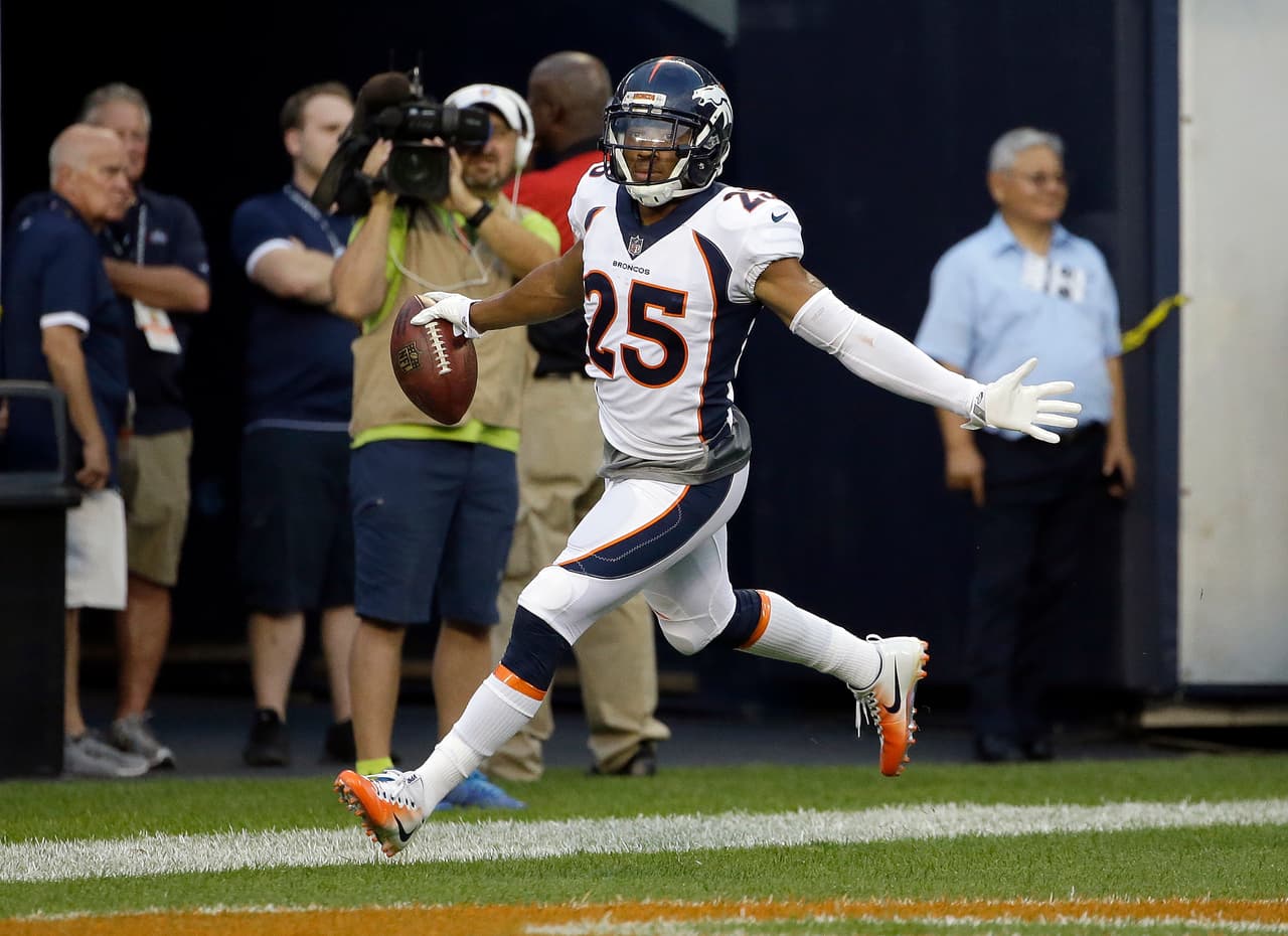 Victorias de Denver y Green Bay al inicio de su pretemporada