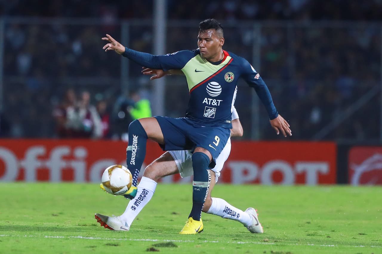 <b>Roger Martínez, América</b>. El volante colombiano ha sido de claroscuros esta campaña pero en la Semifinal ante Pumas dio visos de conectarse con sus compañeros y crear estragos en el rival.