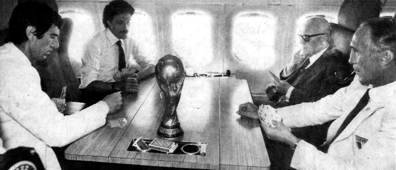 Con Zoff como representante de la selección de Italia, el trofeo de campeón se fue por tercera vez para ese país europeo.