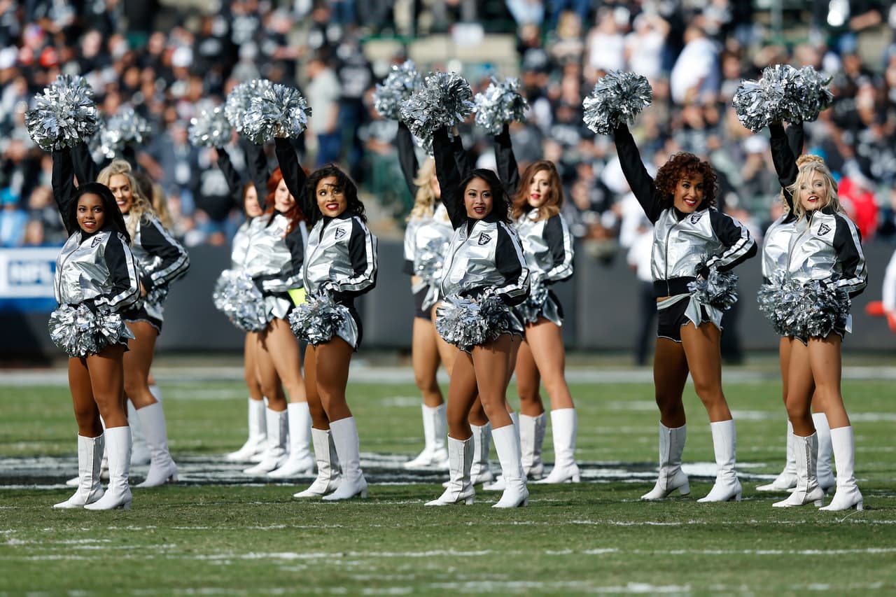 Las 'Raiderettes' sí fueron una gran motivación para el triunfo de Oakland Raiders en su triunfo 35-32 contra Caroline Panthers.