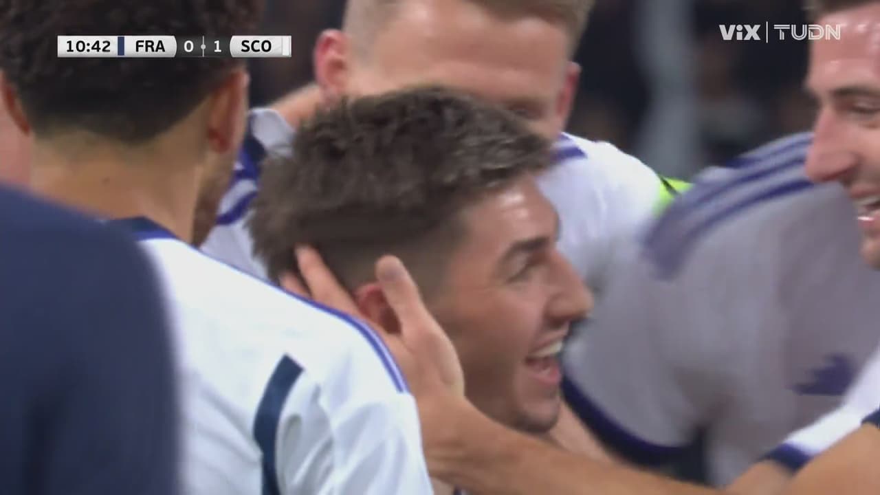 ¡Sorprende Escocia! Billy Gilmour abre el marcador con el 0-1