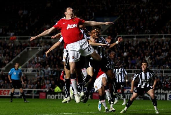 El juego aéreo no fue la mejor arma del United para esta ocasión.