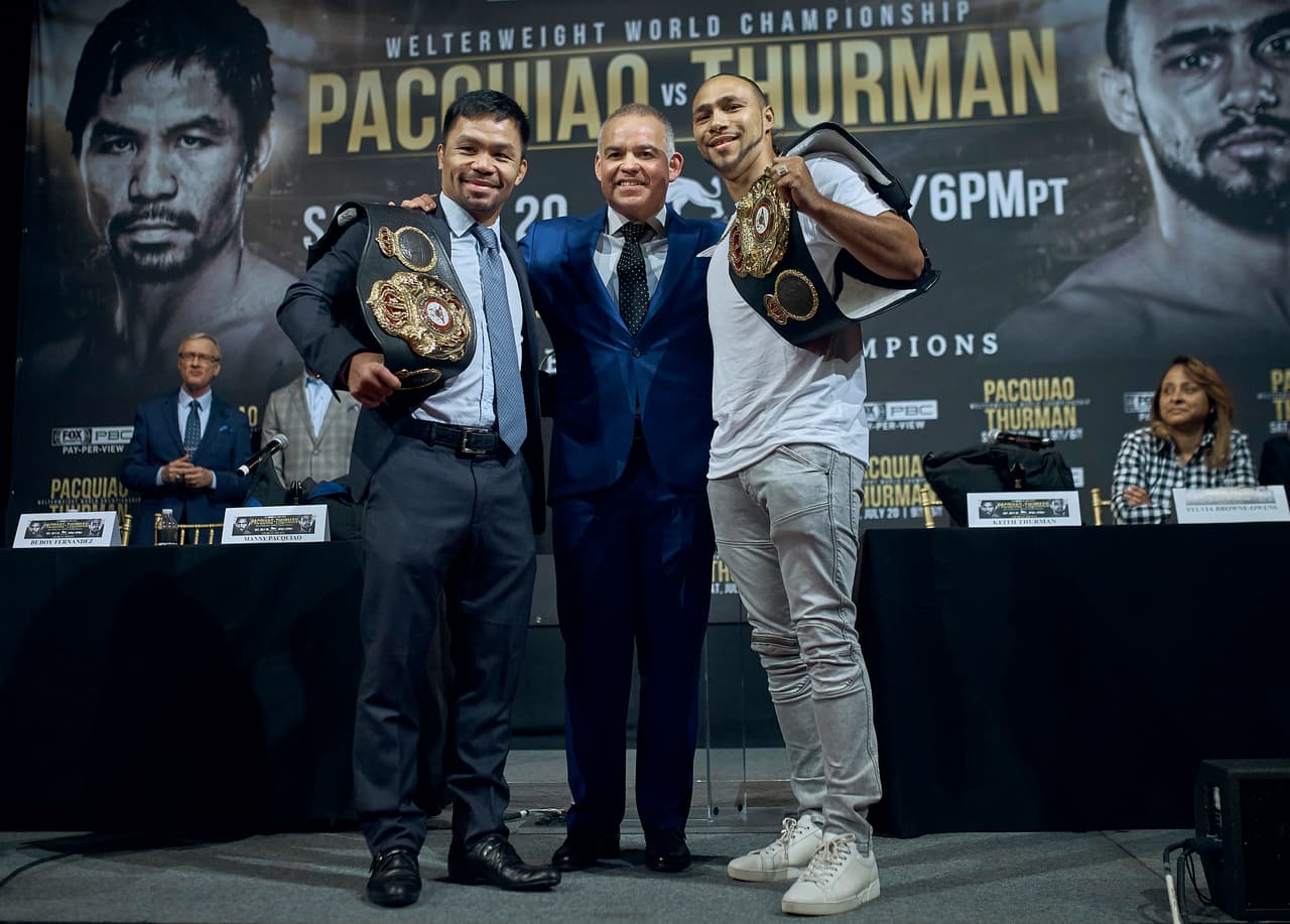 Las apuestas vaticinan un triunfo del estadounidense sobre el filipino, debido a tener de sus 30 peleas 22 ganadas por la vía del nocaut. Además de que los 10 años de diferencia entre ambos contendientes puede ser un factor en favor de Thurman.