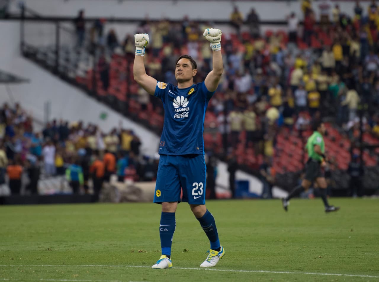 Los constantes errores de 'Moi' lo relegaron de la titularidad en el Torneo de Liga y ahora solo aparece en los duelos de la CONCACAF Liga Campeones.