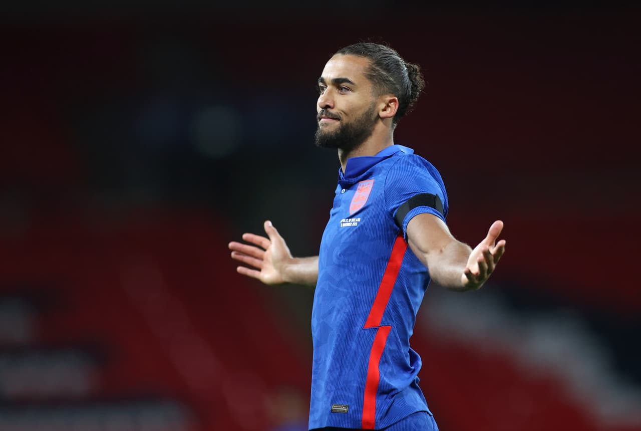 En duelo de preparación a la quinta fecha de la Nations League, el cuadro inglés goleó en Wembley. | Maguire (18’) abrió el marcador, Sancho (31’) hizo el segundo y Calvert-Lewin (56’) selló la goleada. Inglaterra se medirá a Bélgica e Irlanda se enfrentará a Gales en la J5 de la justa europea.