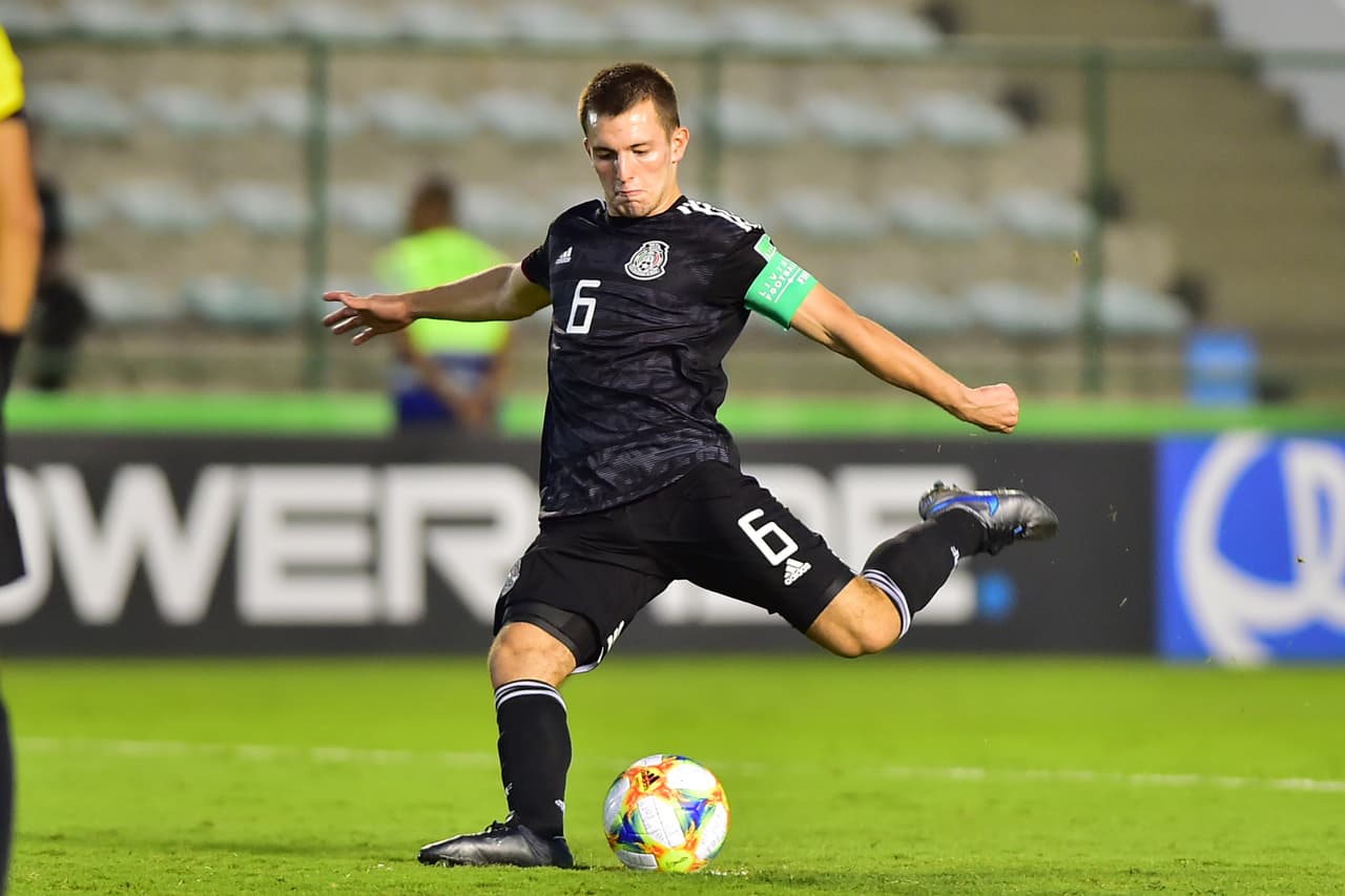 Eugenio Pizzuto logra doblete con Pachuca ante Cruz Azul