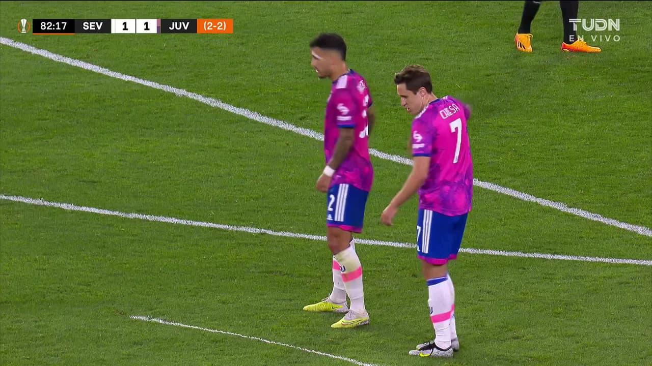 ¡TIRO ATAJADO! disparo por Jesús Fernández Saez.