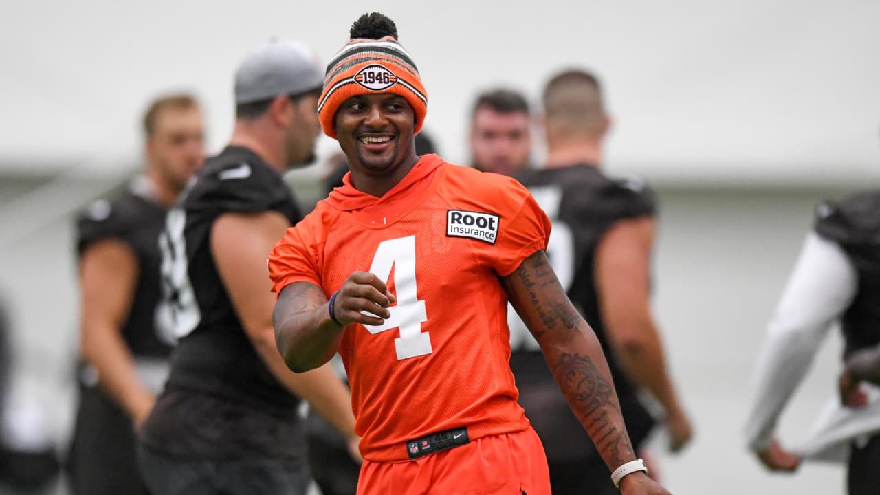 ¡Qué barata! Deshaun Watson recibe suspensión por acoso sexual
