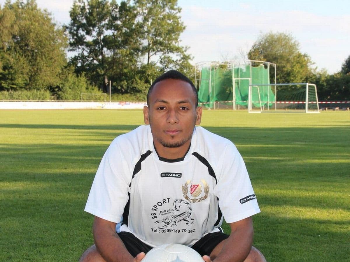 ¿Resucitó? Futbolista congoleño dado por muerto, está vivo