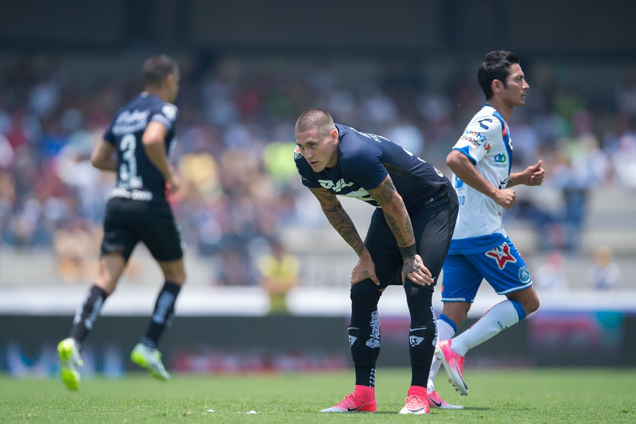 La frustración de los jugadores universitarios fue visible durante todo el cotejo. El torneo de los Pumas fue muy decepcionante.