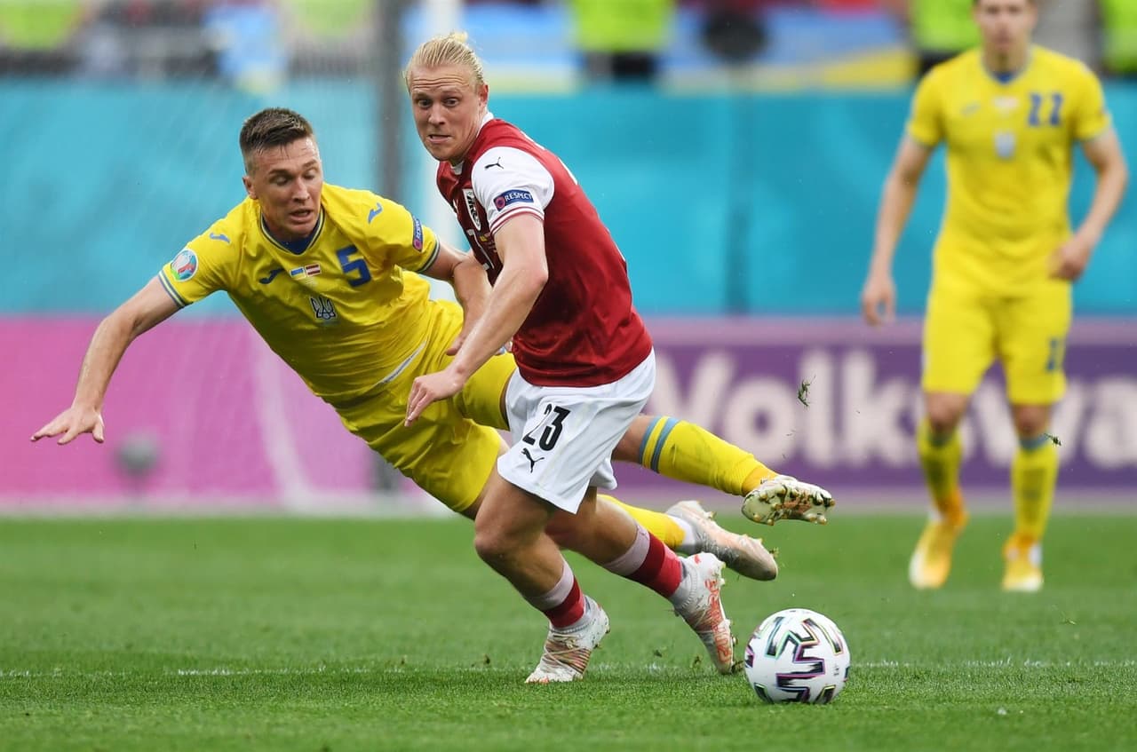 Austria se impone ante Ucrania por la mínima y acumula su segunda victoria dentro del Grupo C en la Euro 2020. El único gol del encuentro fue por parte de Christoph Baumgartner (21') y así clasifica como segundo lugar del grupo para la siguiente ronda.