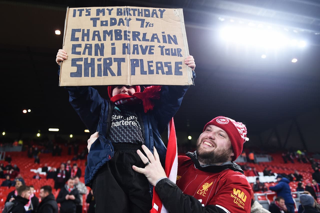 Liverpool vence en penales al Arsenal 5-4 después de un partido emocionante; los ‘Reds’ avanzan a cuartos de final de la Copa de la Liga.