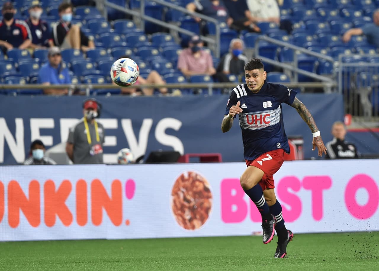 Gustavo Bou marcó un gol en el partido del sábado por la noche.