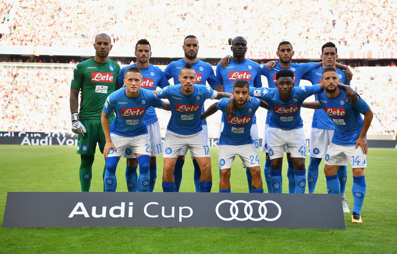 S.S.C. Napolio (Italia)