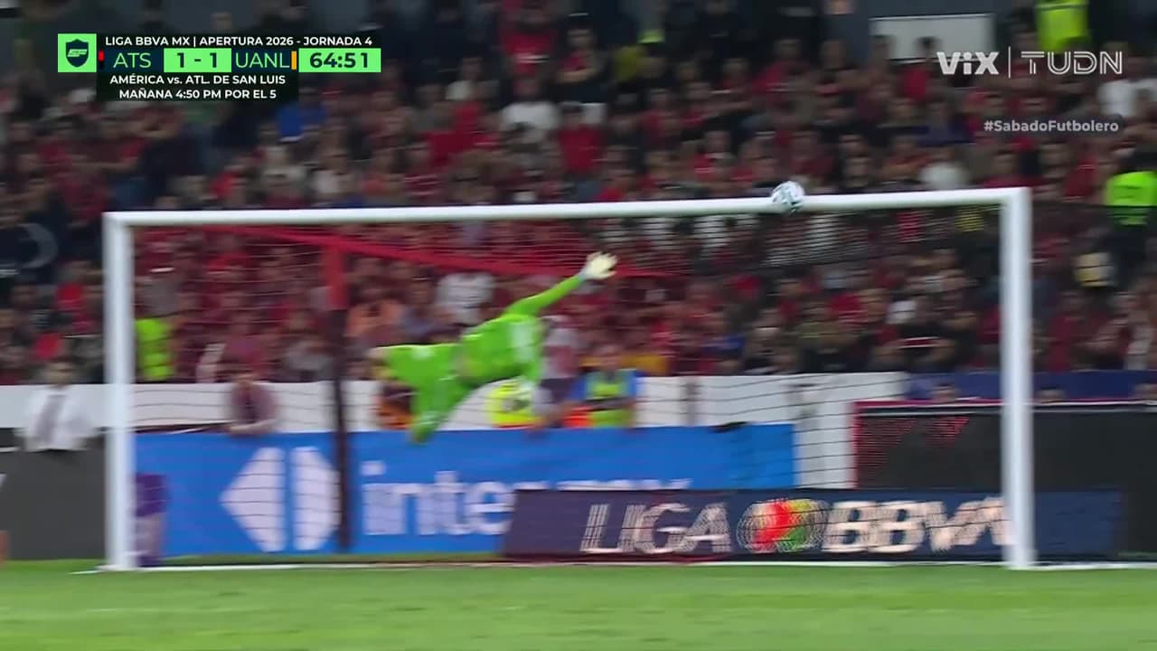 Brunetta tuvo el gol pero el poste se lo negó, tremendo disparo el que sacó