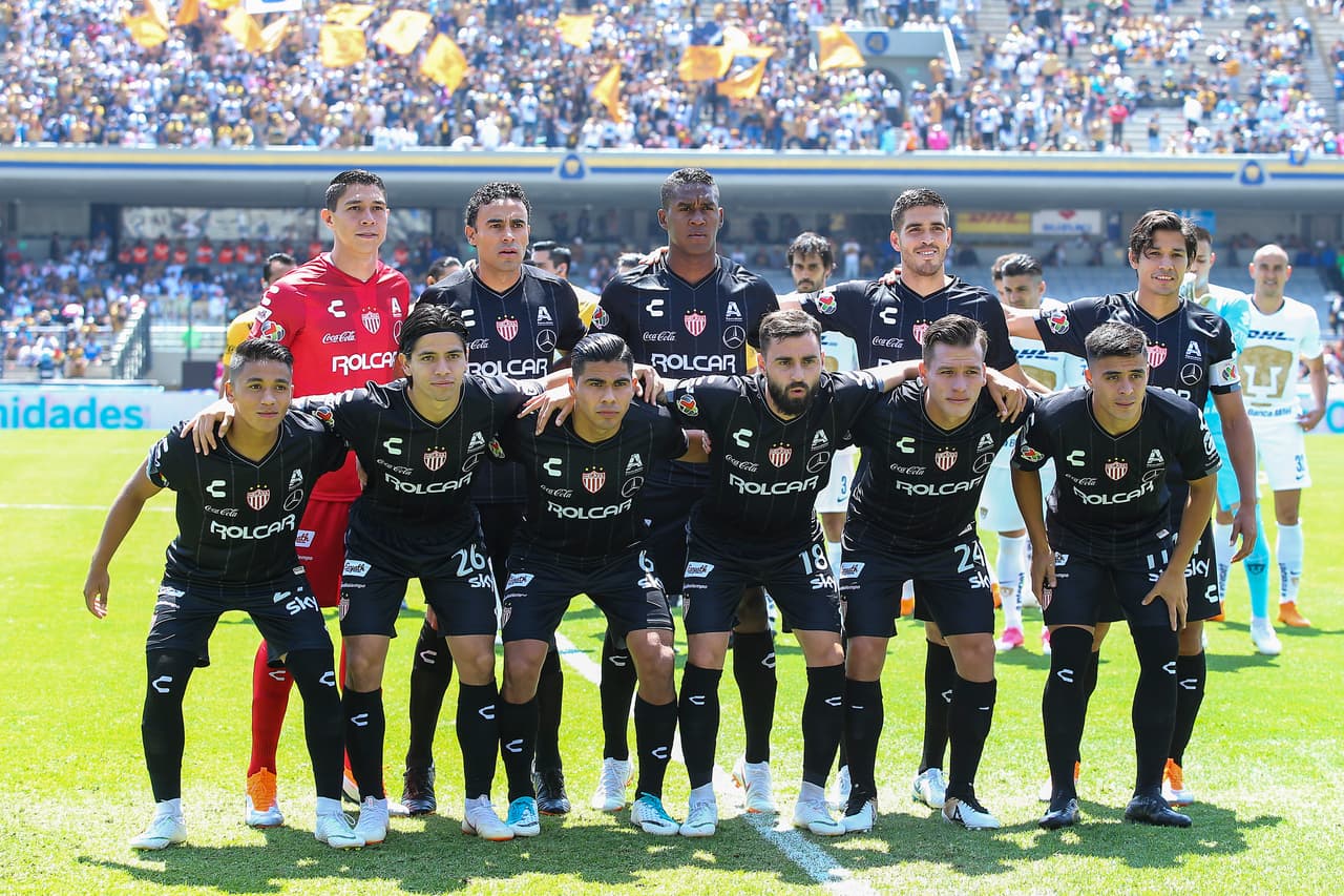 Los Rayos del Necaxa sostuvieron este domingo sun primer partido en gira de la temporada, ya que en la jornada inaugural debutaron en casa y vencieron 2-1 al América.