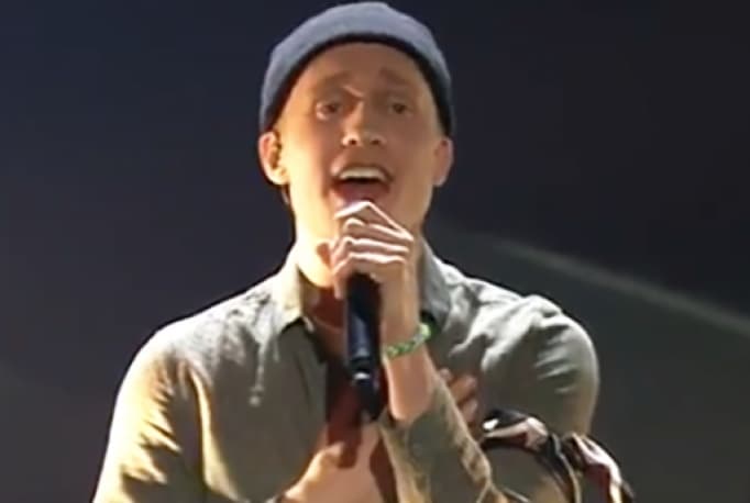 Gudi Thorarinsson, futbolista de NYCFC y estrella pop en su país.