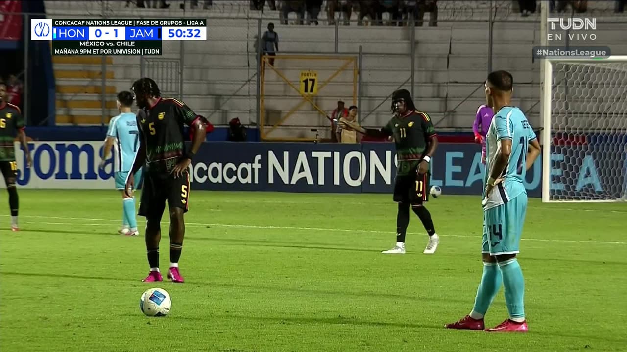 ¡GOL!  anota para Honduras. Luis Palma