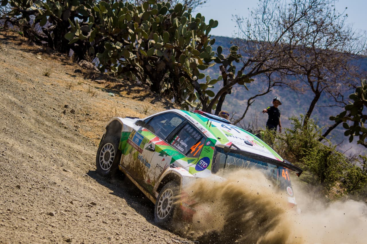 El piloto mexicano busca refrendar título de campeón mundial de rallies en la WRC2. En 2019, Guerra fue tercero en el campeonato del WRC2, sumó tres podios y un triunfo; obtuvo el título de Campeón de Campeones de Race Of Champions.
