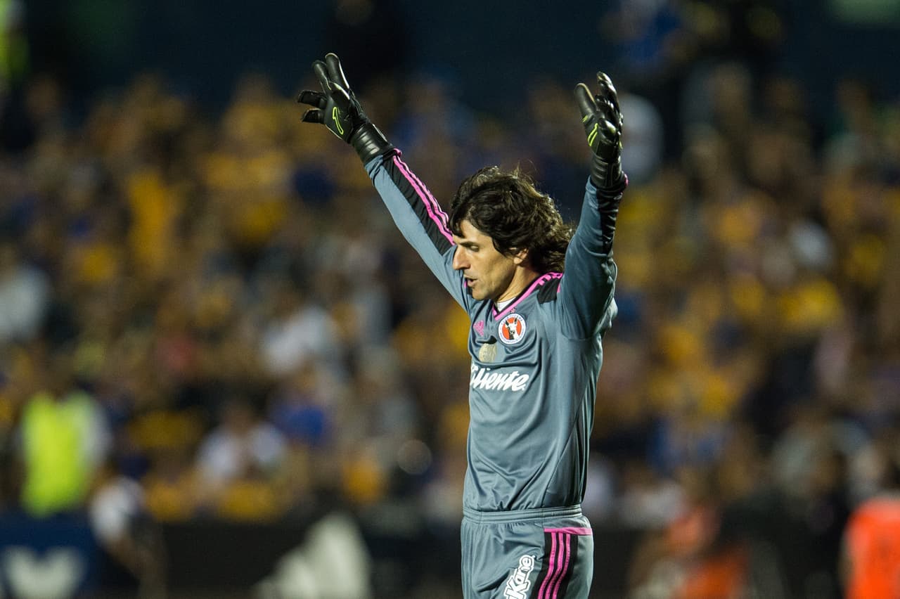 PORTERO - El mejor portero en el Univision Deportes Fantasy en lo que va del torneo es Federico Vilar, de Xolos, quien ha sumado 44 puntos y su valor es de $5.6 millones.