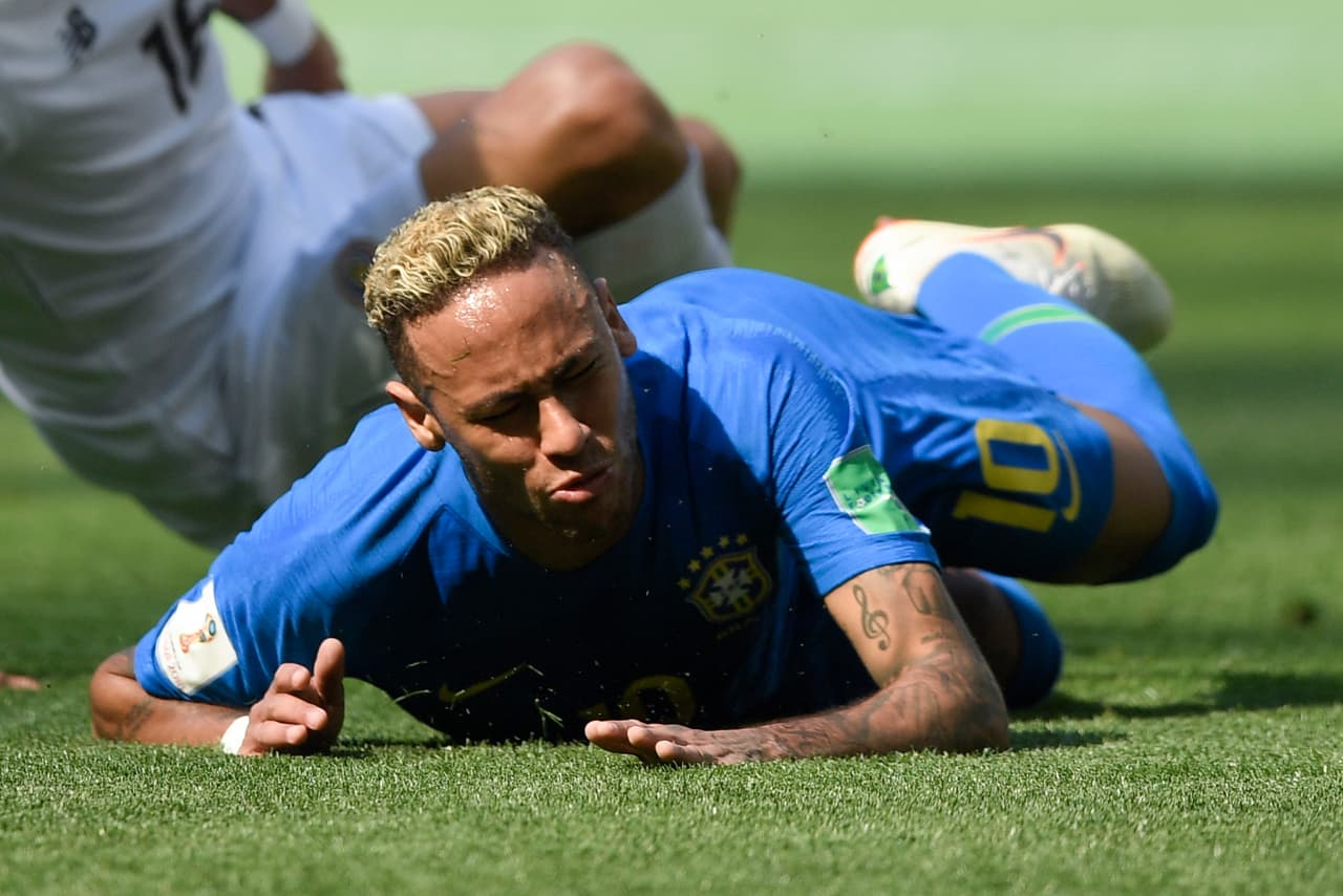 Vale la pena recordar que el brasileño salió lesionado del pasado Mundial en cuartos de final.